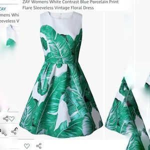 Fit and flare leaf print/jungle dress